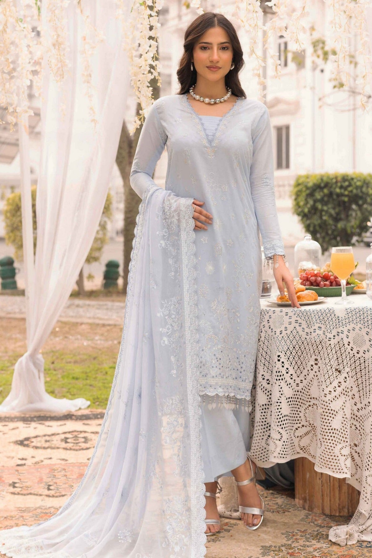 Shaista Festive Lawn D-190 – Shaista 3-piece unstitched suit