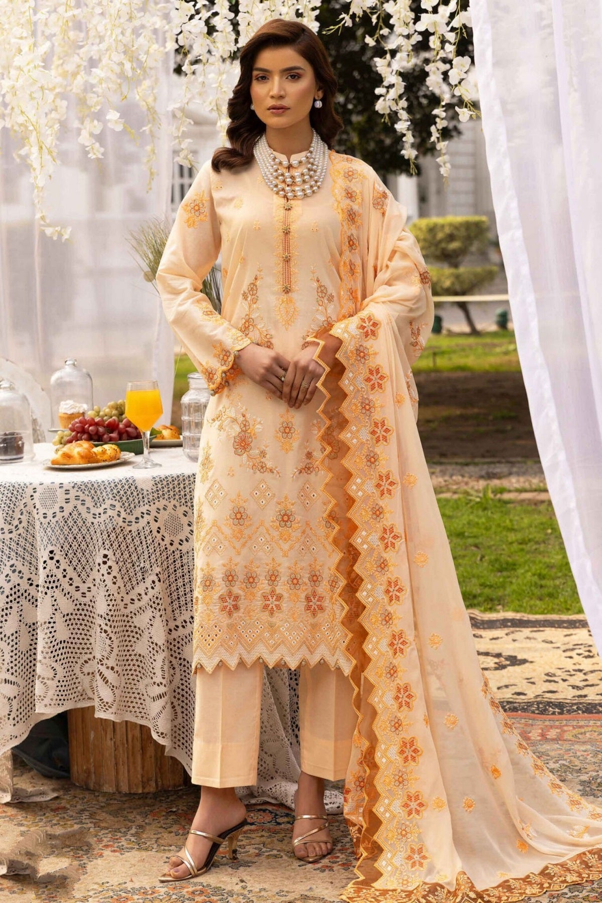 Shaista Festive Lawn D-193 – Shaista 3-piece unstitched suit