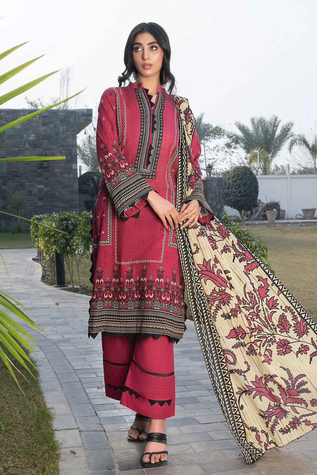 Murashe Mannat Print Lawn D-10 – Murashe 3-piece unstitched suit