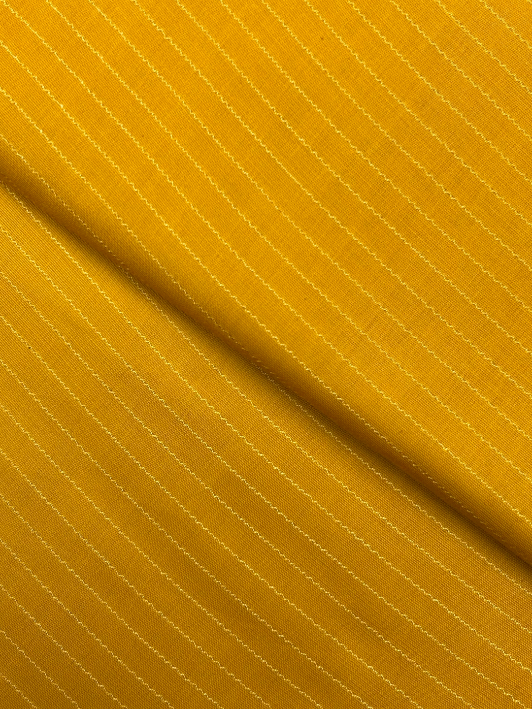 Maisuri Lawn – Yellow fabric