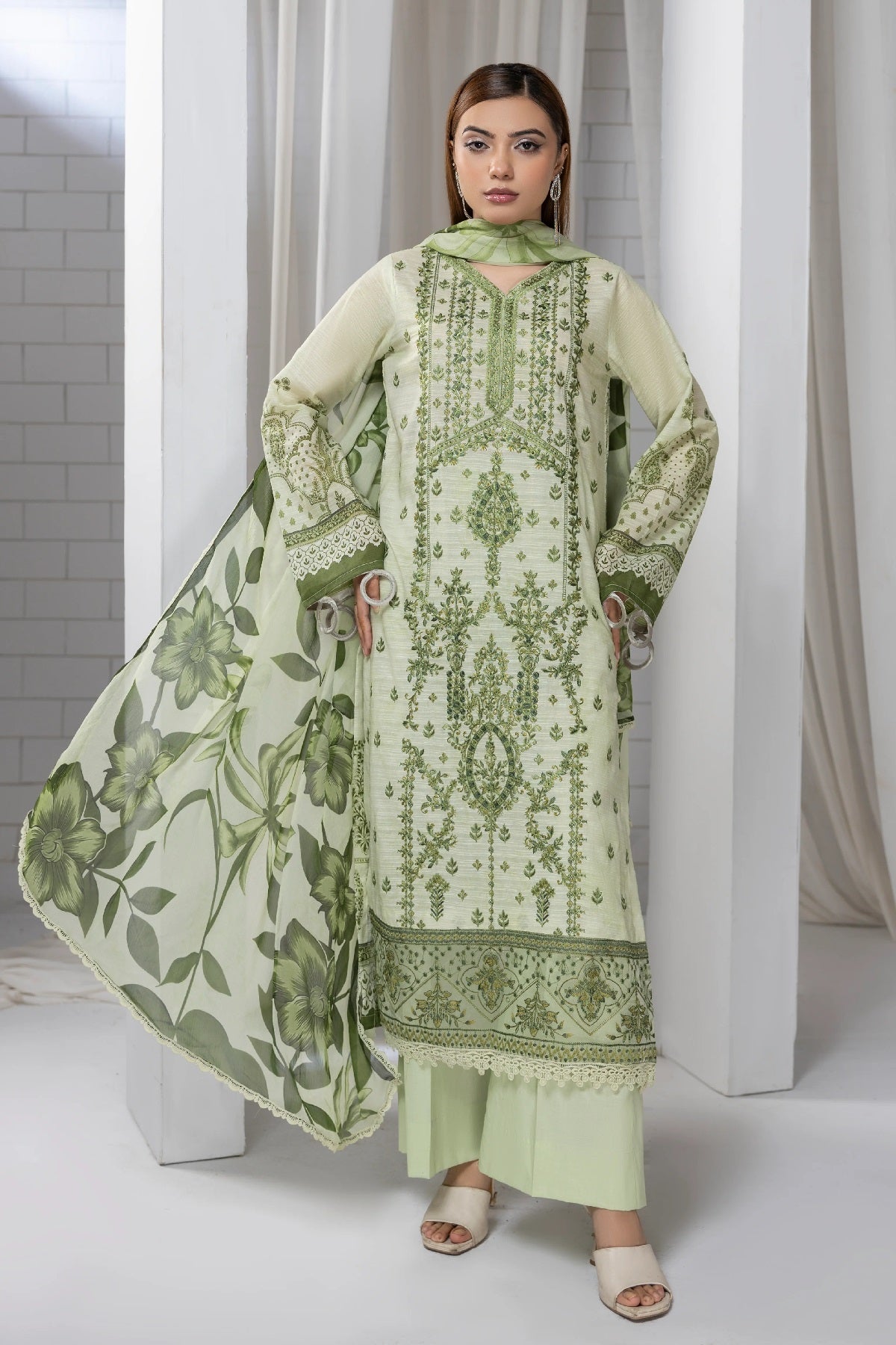 Rangoon Lawn By Azam Arts D-2263 – Azam Arts 3-piece unstitched suit