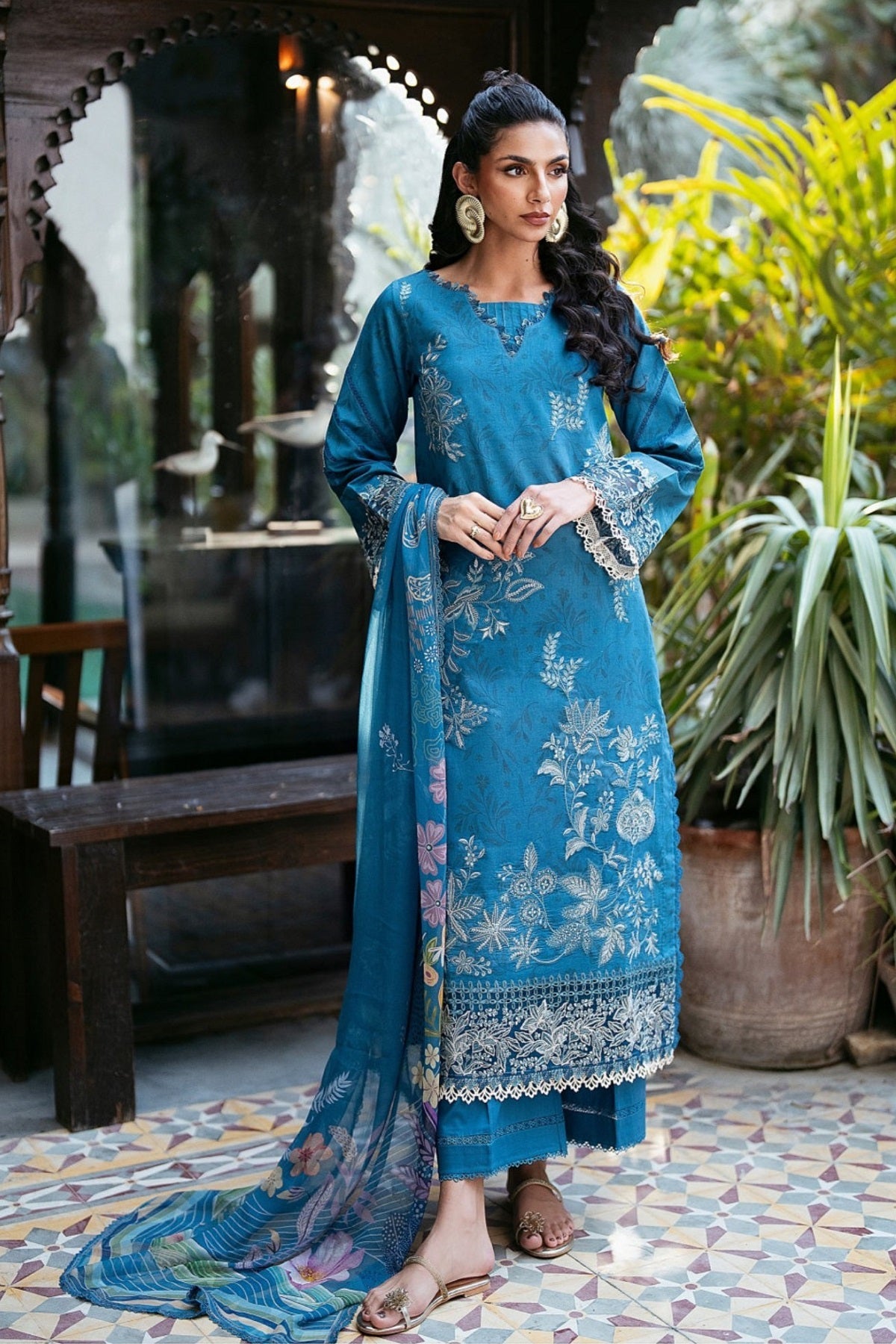 Florent Luxury Lawn FZ-2A – Florent 3-piece unstitched suit