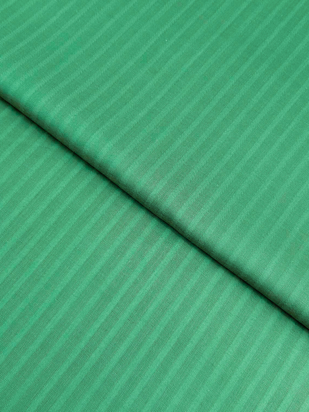 Doria Lawn – Green (DLS-S26-0013), self-textured lawn fabric by the meter