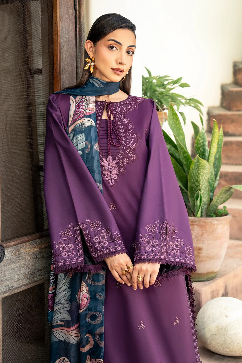 Dareen Lawn By Izel DLL-3098 (Areeza), photo 2