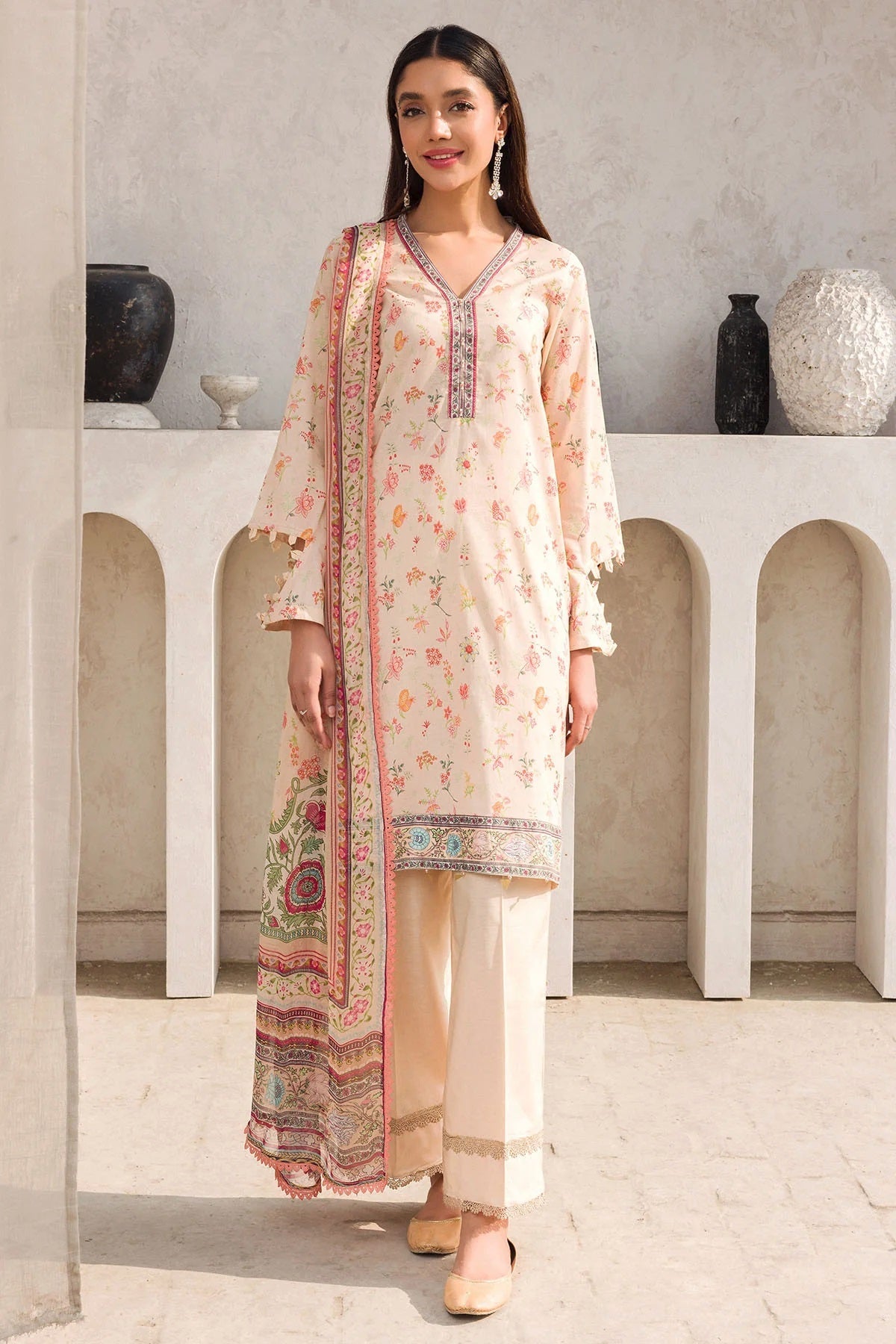 Motifz Rang Print Lawn 4604 – Motifz 3-piece unstitched suit