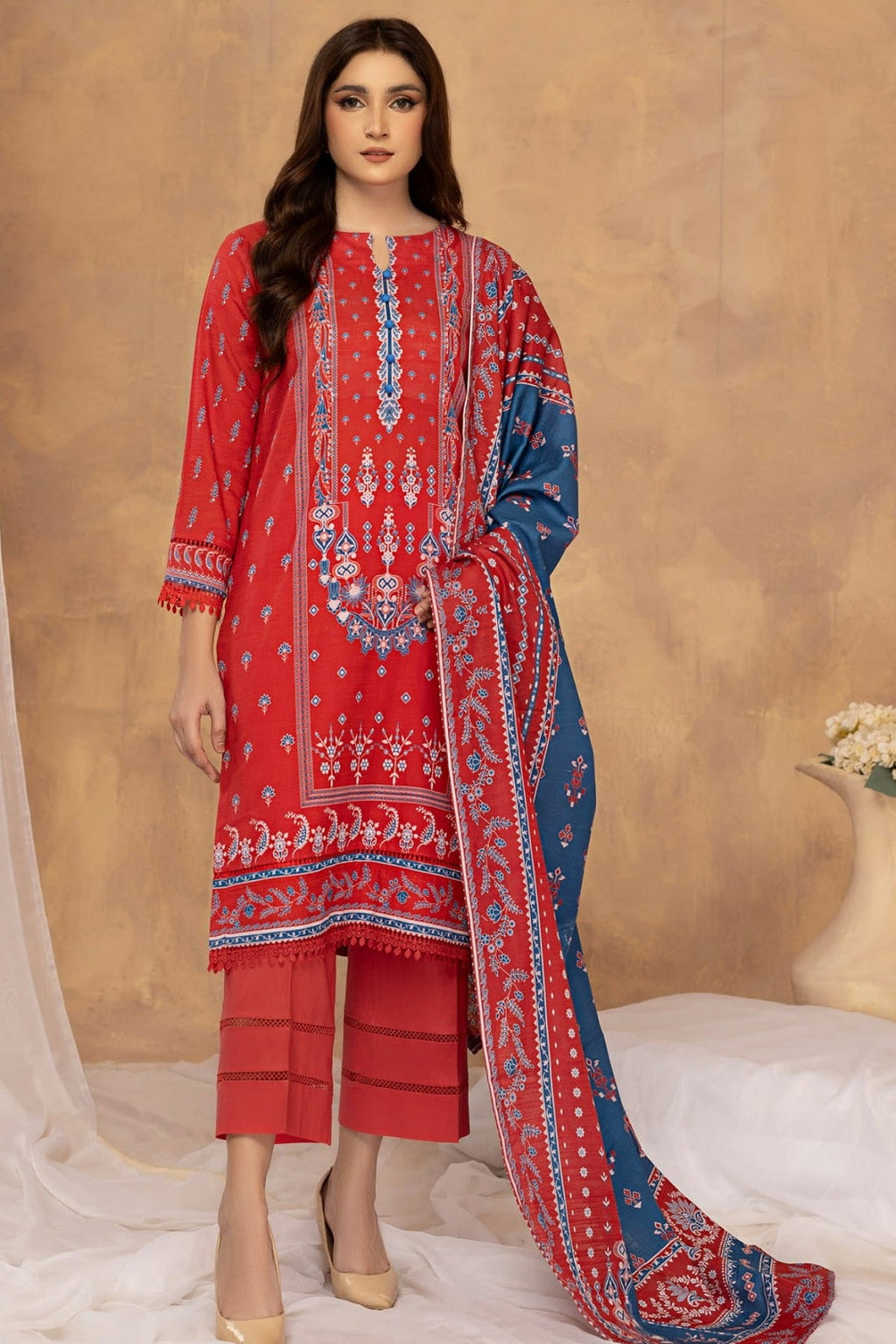Zohra Print Khaddar By Motifz M-4605 – Motifz 3-piece unstitched suit