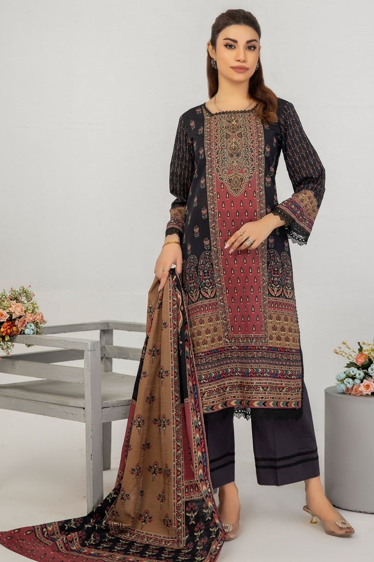 Zohra Print Khaddar By Motifz M-4629 – Motifz 3-piece unstitched suit