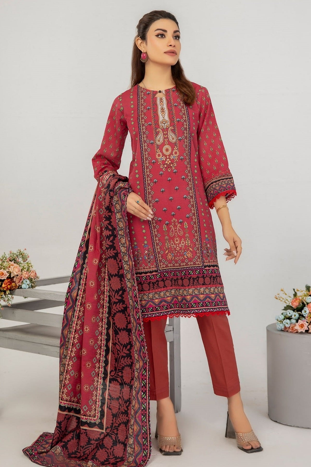 Zohra Print Khaddar By Motifz M-4630 – Motifz 3-piece unstitched suit
