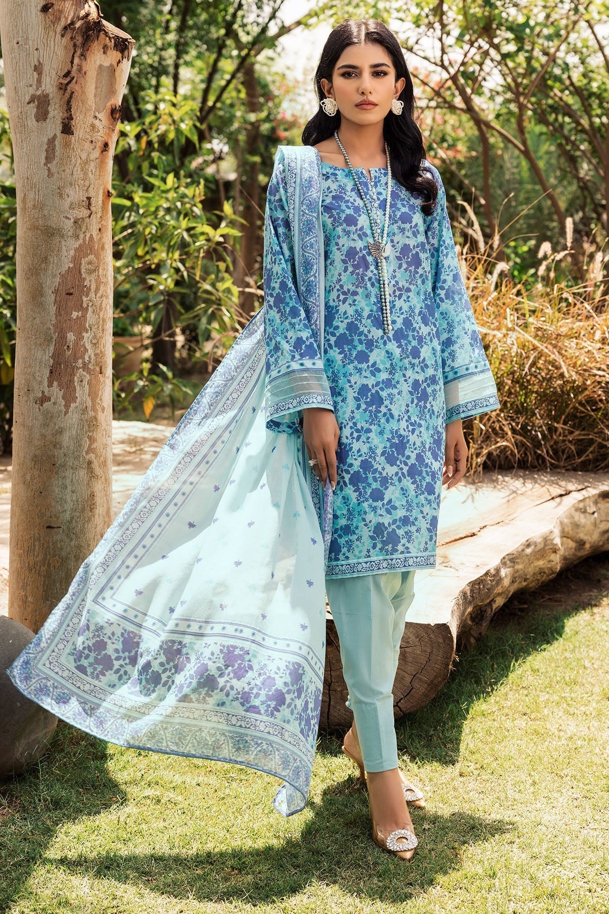 Motifz Rang Print Lawn 4714 – Motifz 3-piece unstitched suit