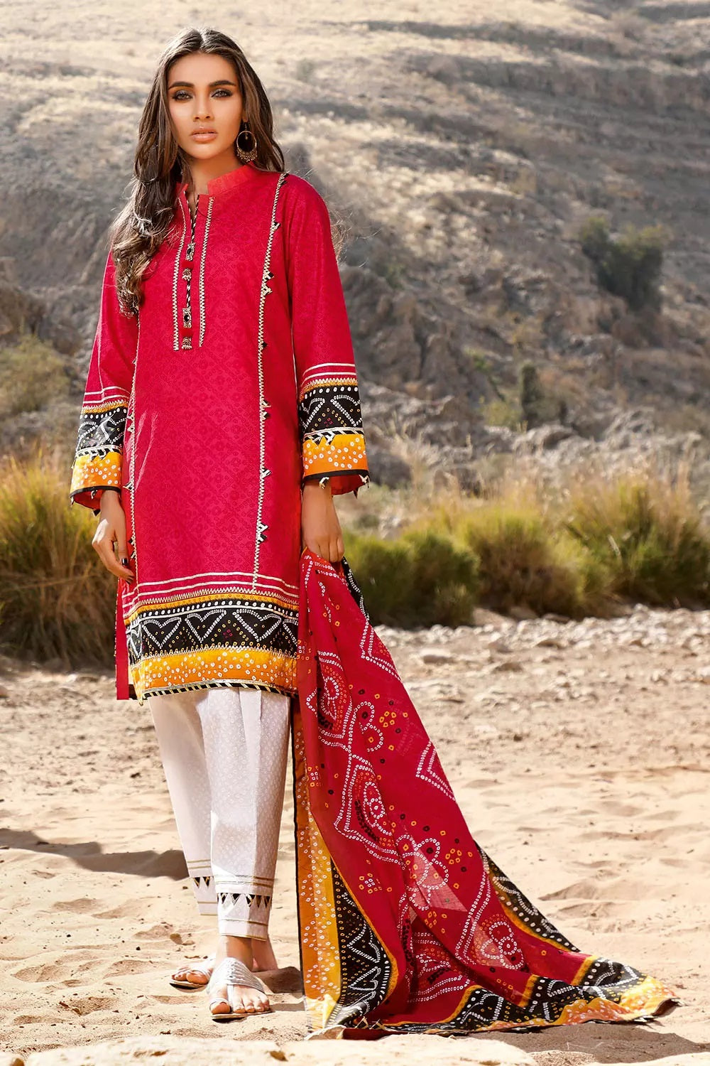 Gul Ahmed Lawn CL-1192B – Gul Ahmed 3-piece unstitched suit