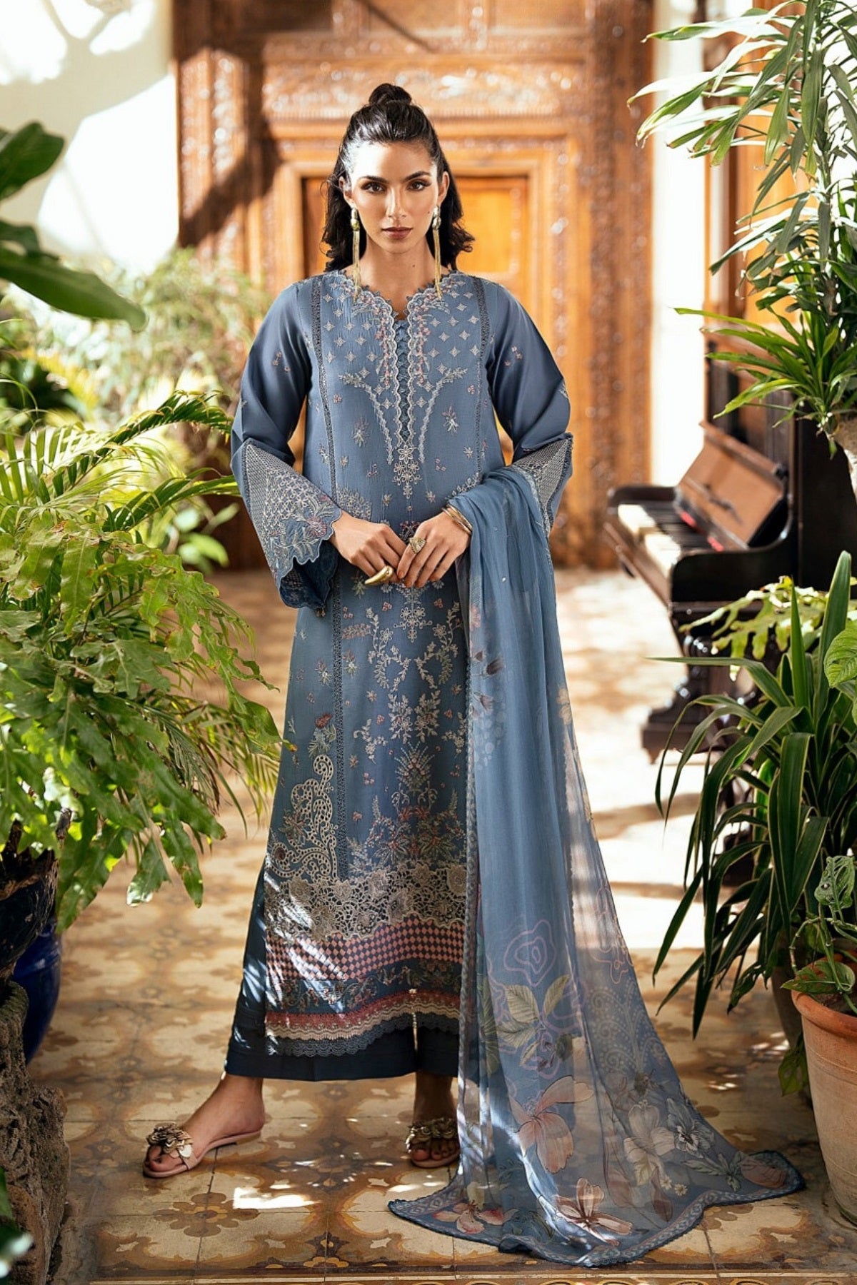 Florent Luxury Lawn FZ-4B – Florent 3-piece unstitched suit
