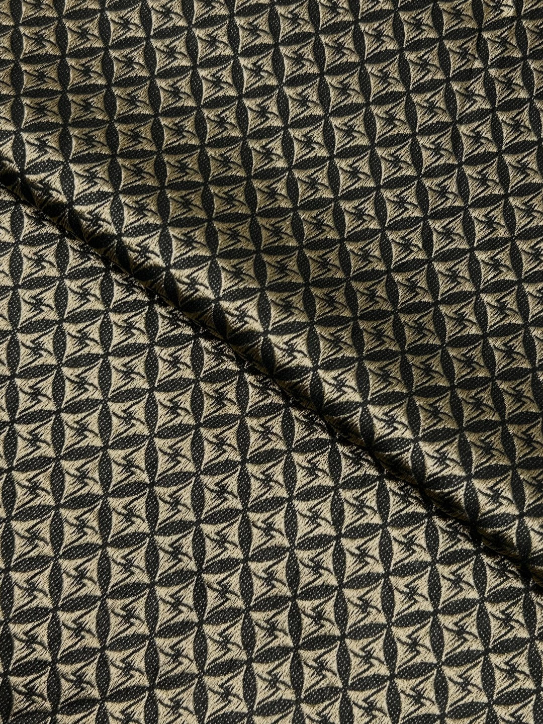 Gold Jacquard Lawn – Red (GJL-W26-0004), self-textured lawn fabric by the meter