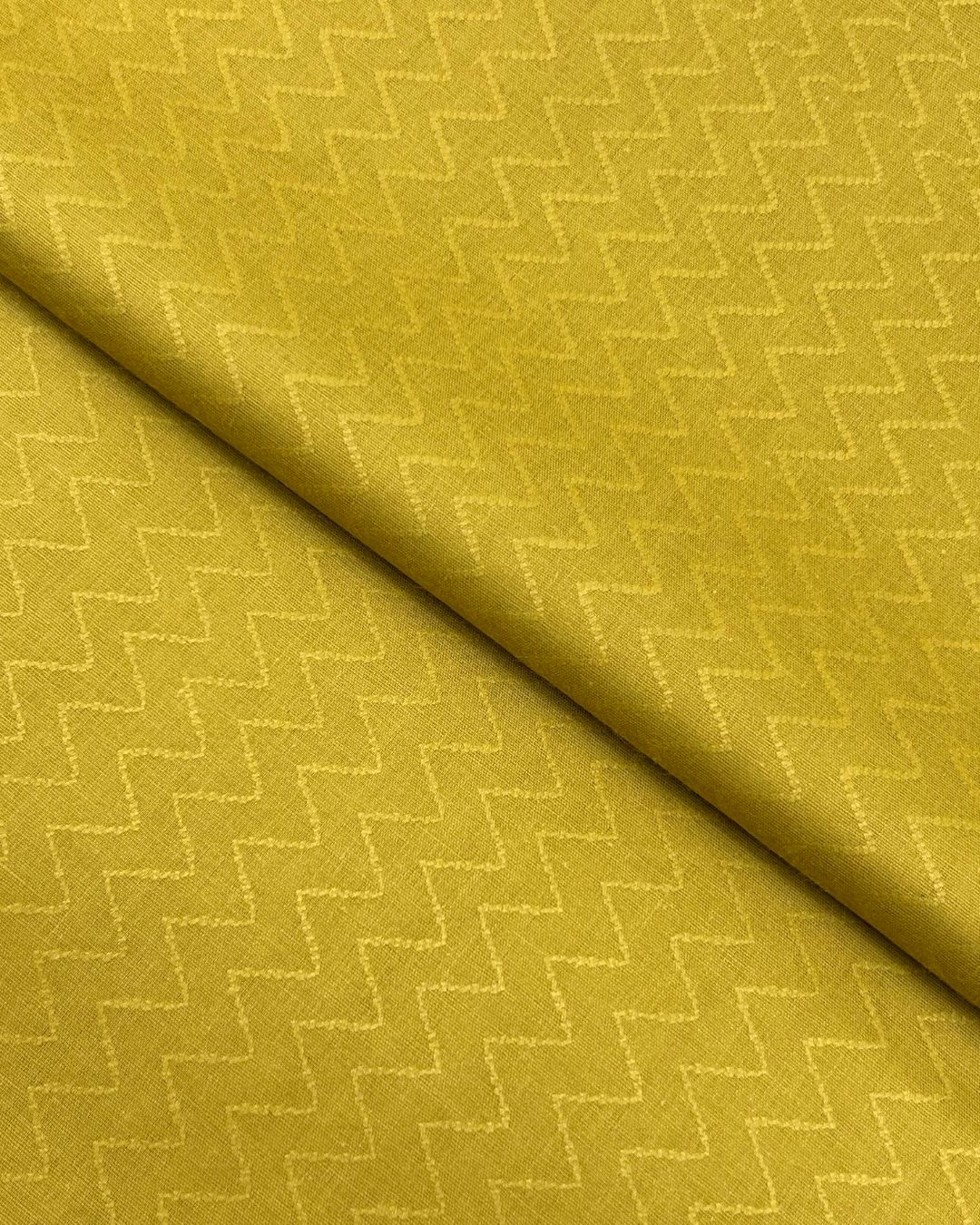 Wide Needle Lawn – Lemon fabric