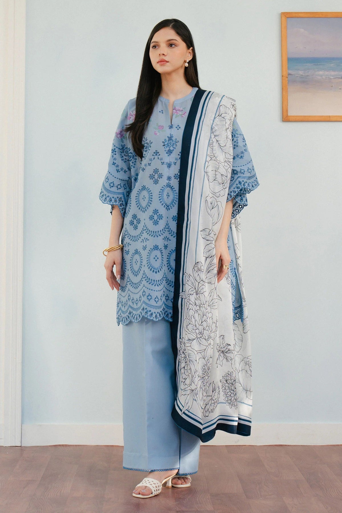 Coco Lawn By Zara Shahjahan D-06B – Zara Shahjahan 3-piece unstitched suit