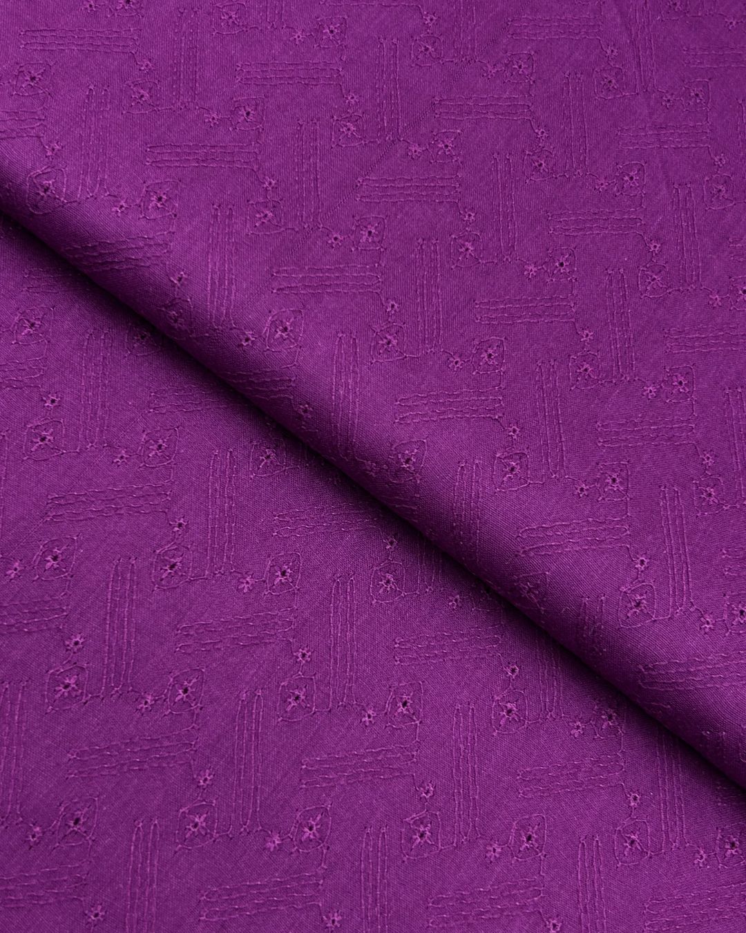 Chikankari Lawn – Magenta fabric