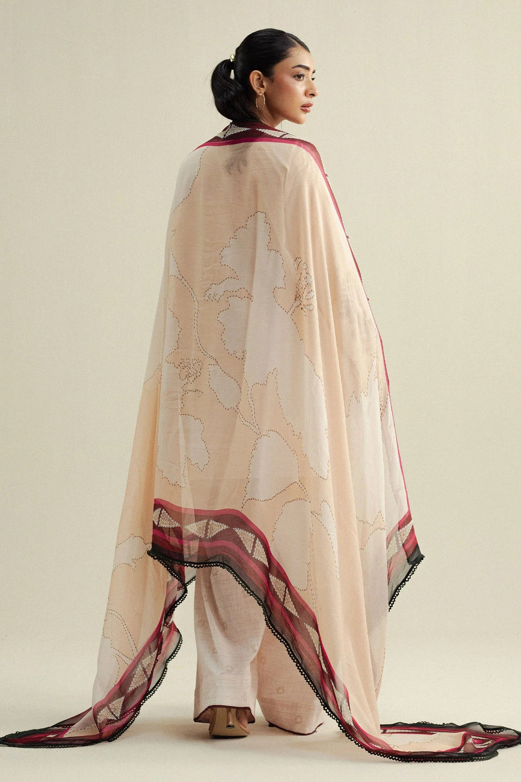 Coco Cambric Prints By Zara Shahjahan D-07B (Lilt), photo 2
