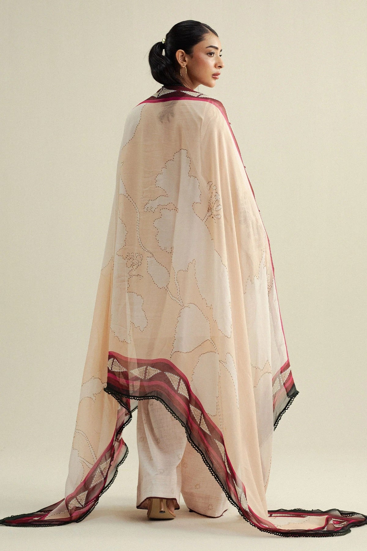 Coco Cambric Prints By Zara Shahjahan D-07B (Lilt), photo 2