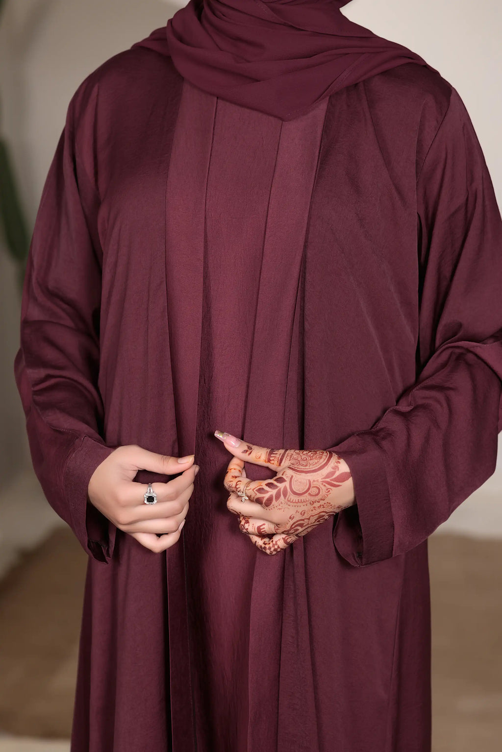 Hareer Maroon Abaya by Al Deebaj, photo 2