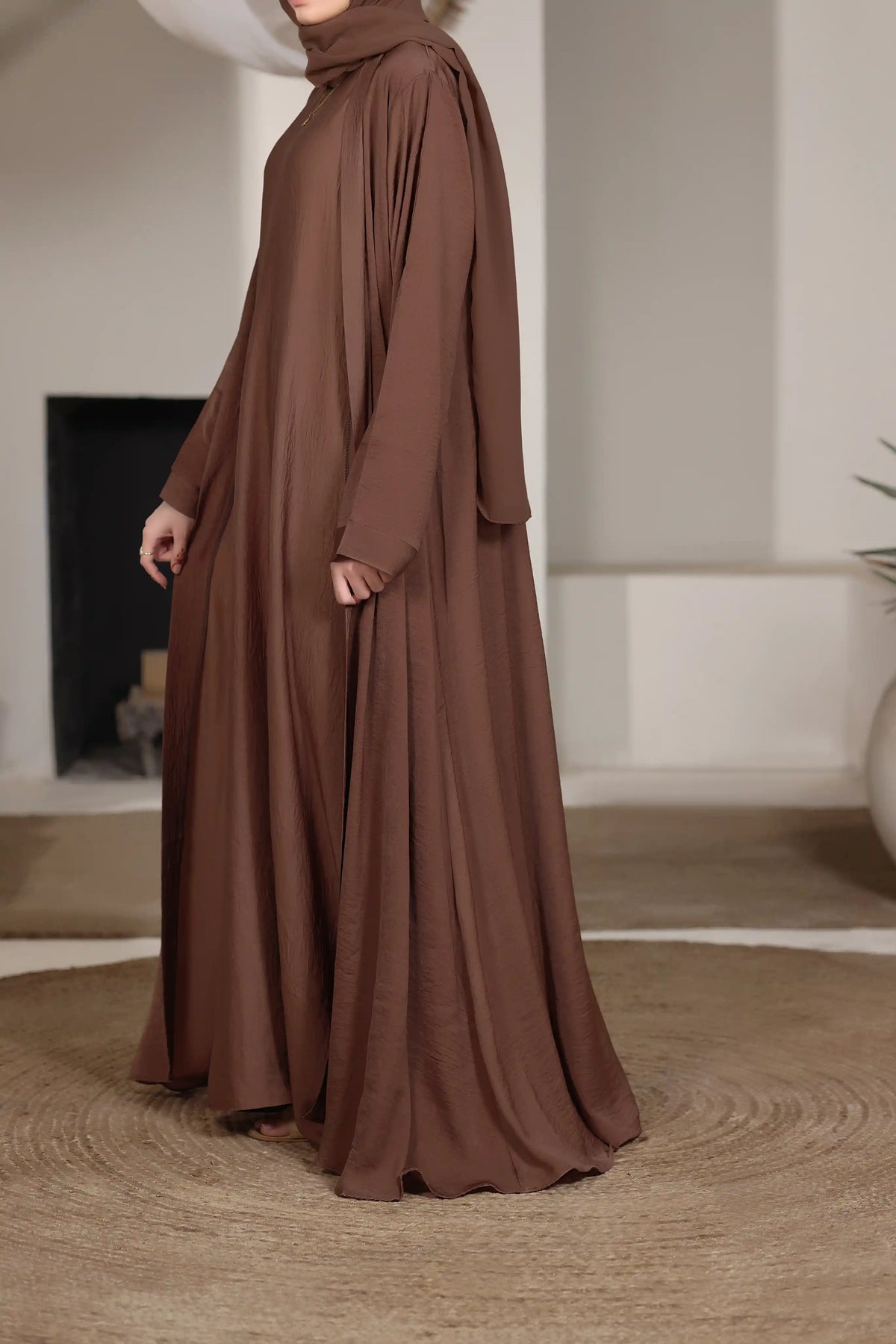 Hareer Brown Abaya by Al Deebaj, photo 4