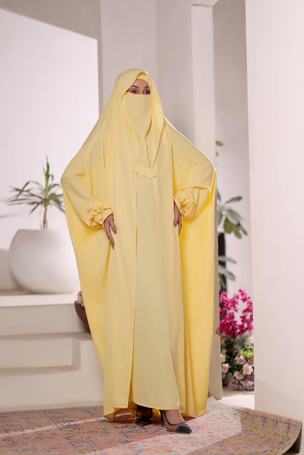 Yellow Jilbab abaya by Al Deebaj, photo 2