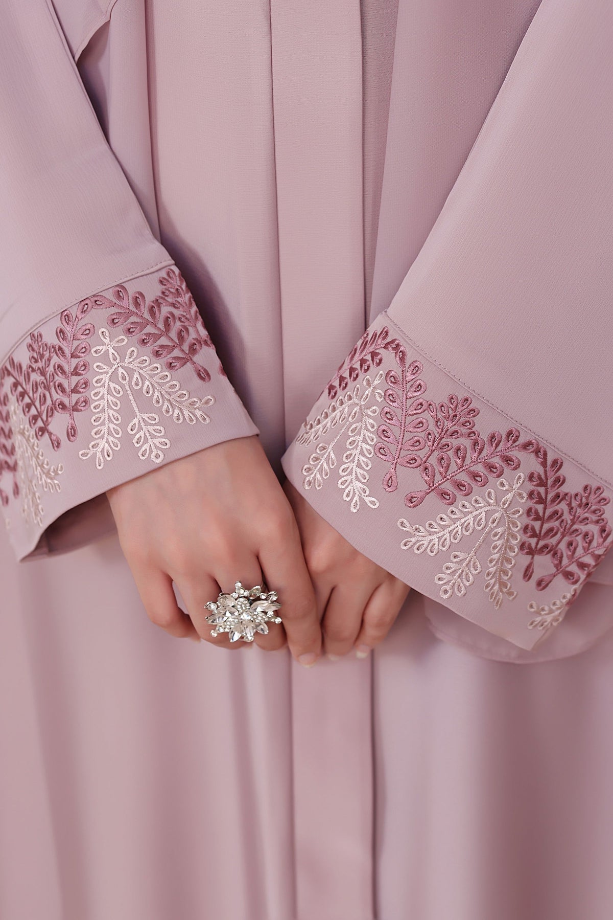 Tooba Lilac Dream Abaya by Al Deebaj, photo 2