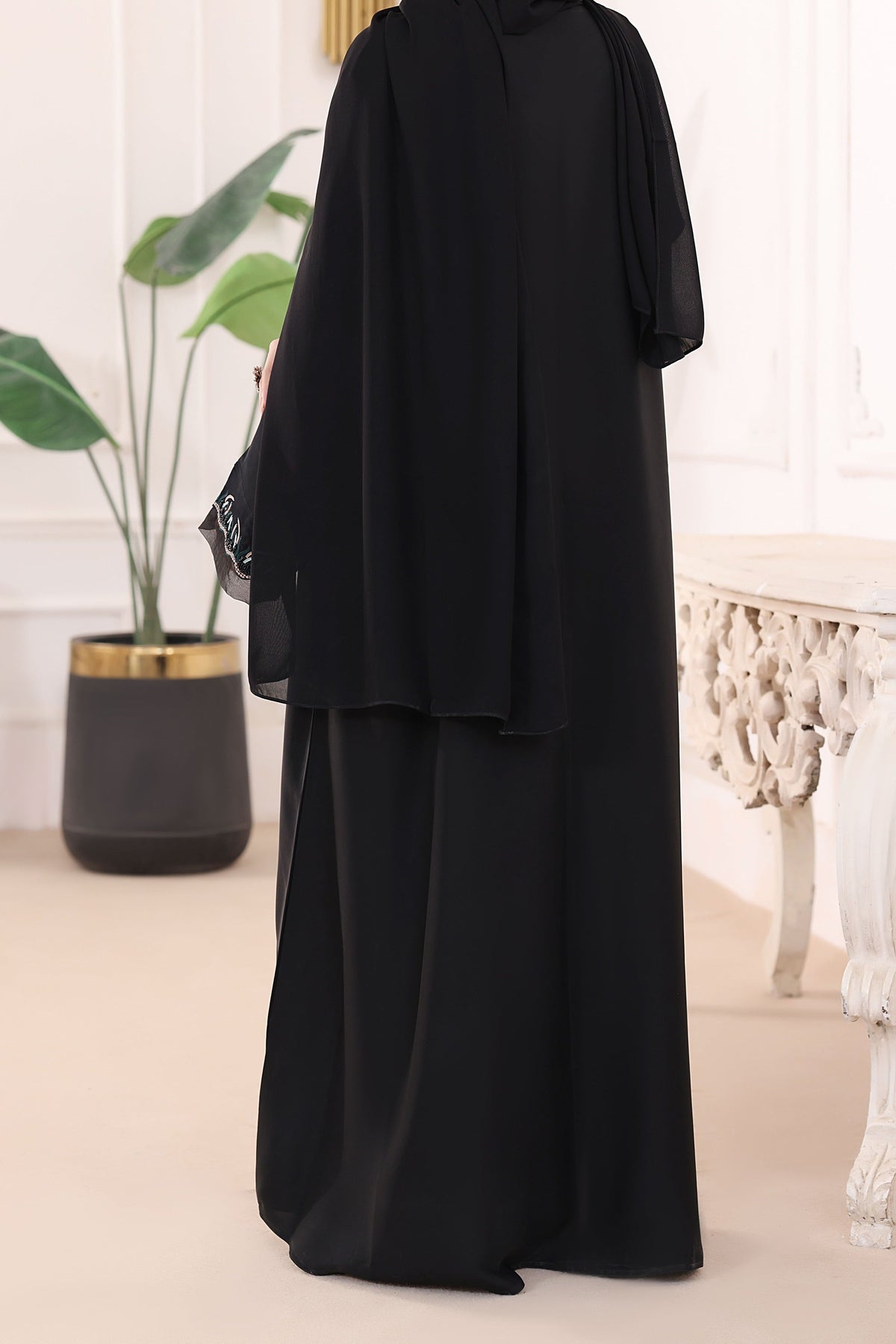 Hira Black Abaya by Al Deebaj, photo 4