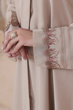 Hira Light Creamy Abaya by Al Deebaj, photo 2