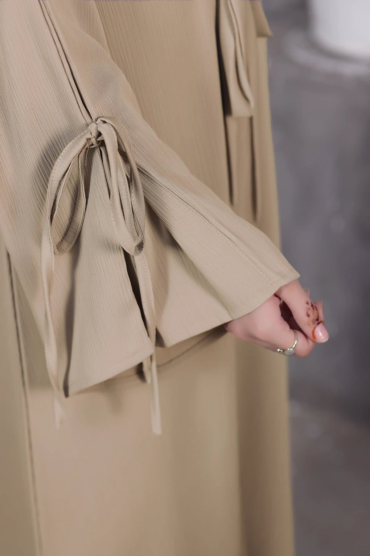 Anabiya Fawn Abaya by Al Deebaj, photo 3