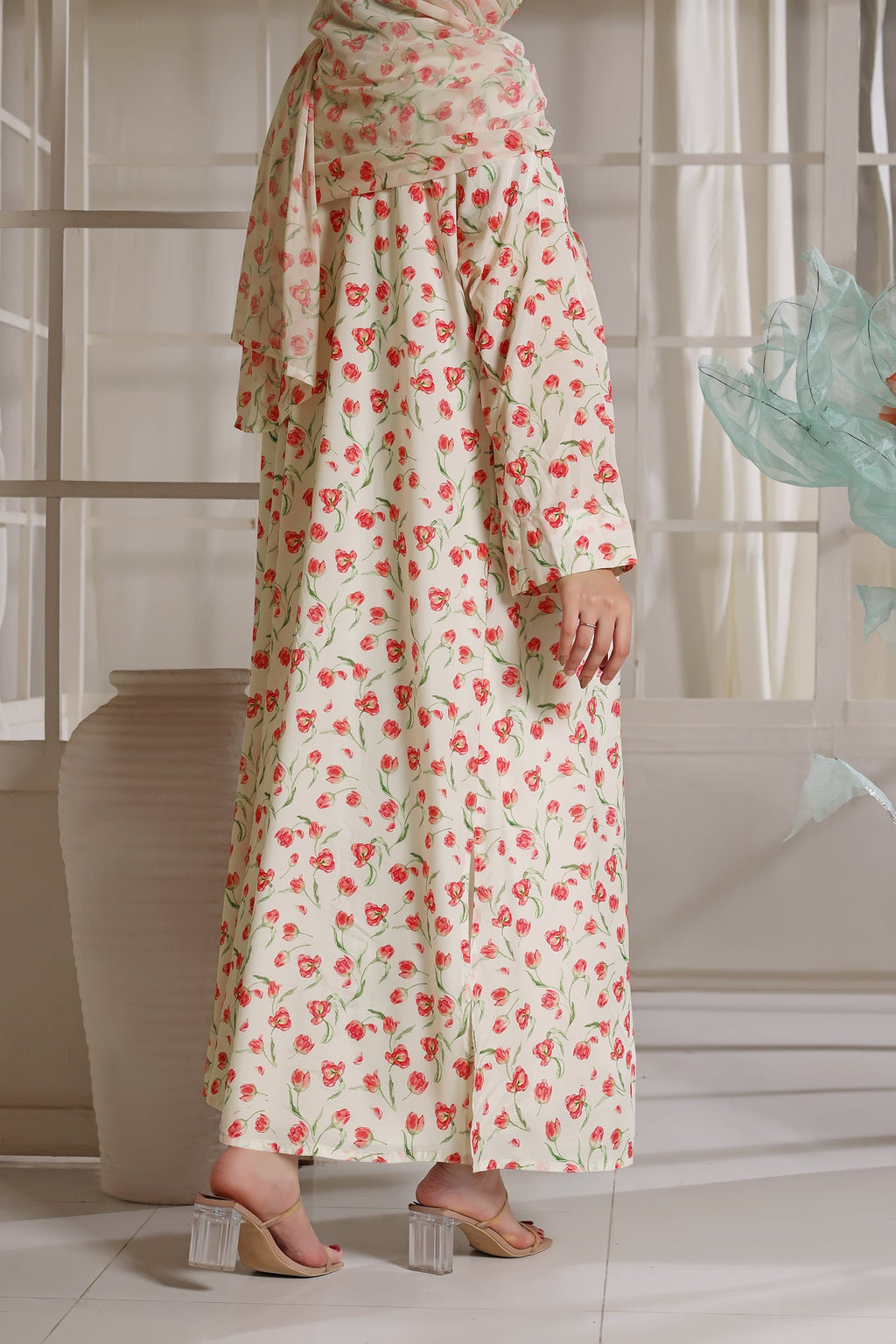 Rose Petal Noure Abaya by Al Deebaj, photo 6