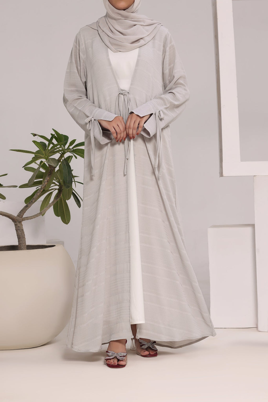 Habiba Grey Abaya by Al Deebaj