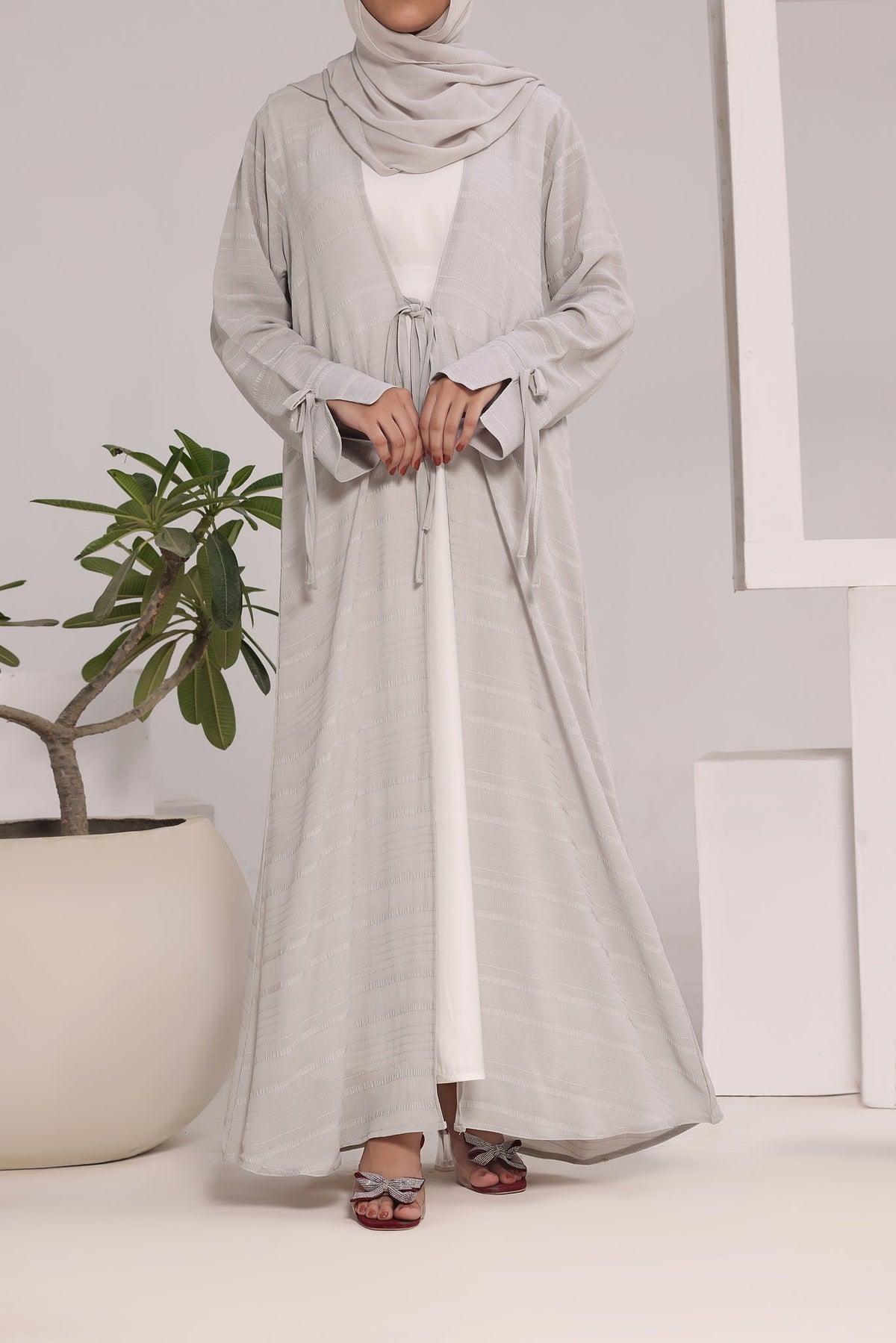 Habiba Grey Abaya by Al Deebaj