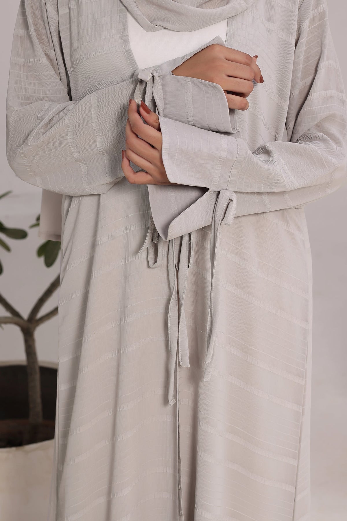 Habiba Grey Abaya by Al Deebaj, photo 3