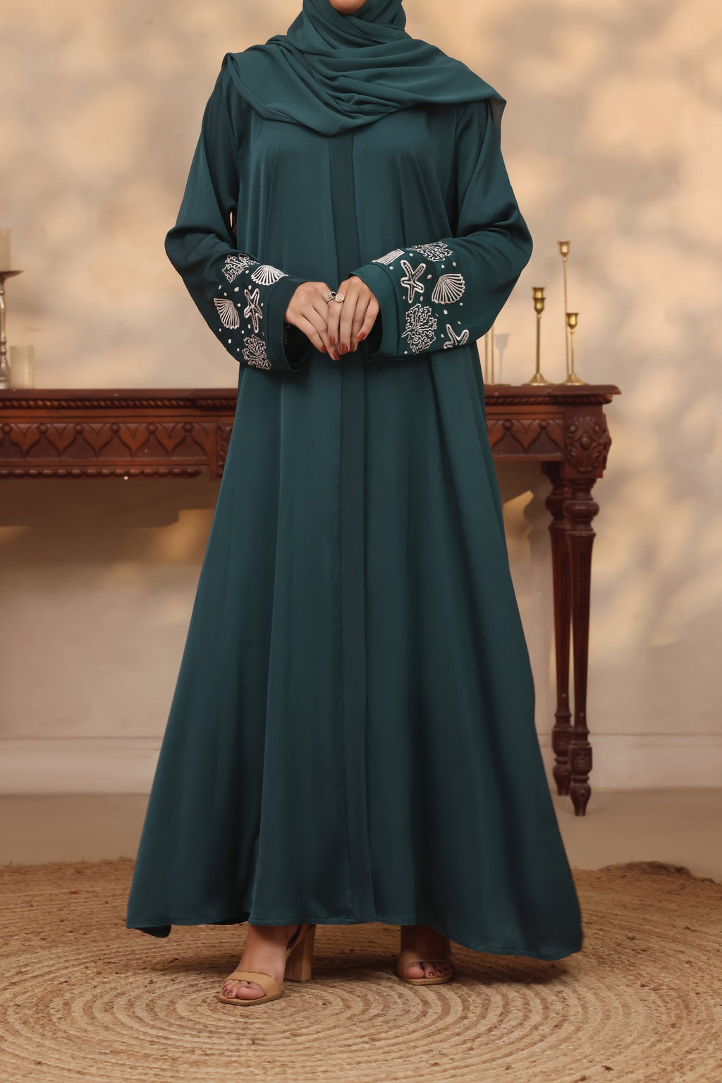 Luna Abaya by Al Deebaj