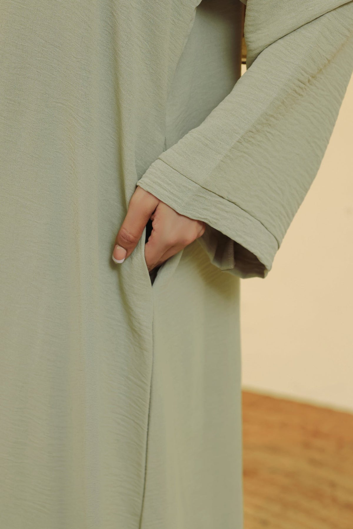 Mehar Sage Green Abaya by Al Deebaj, photo 2