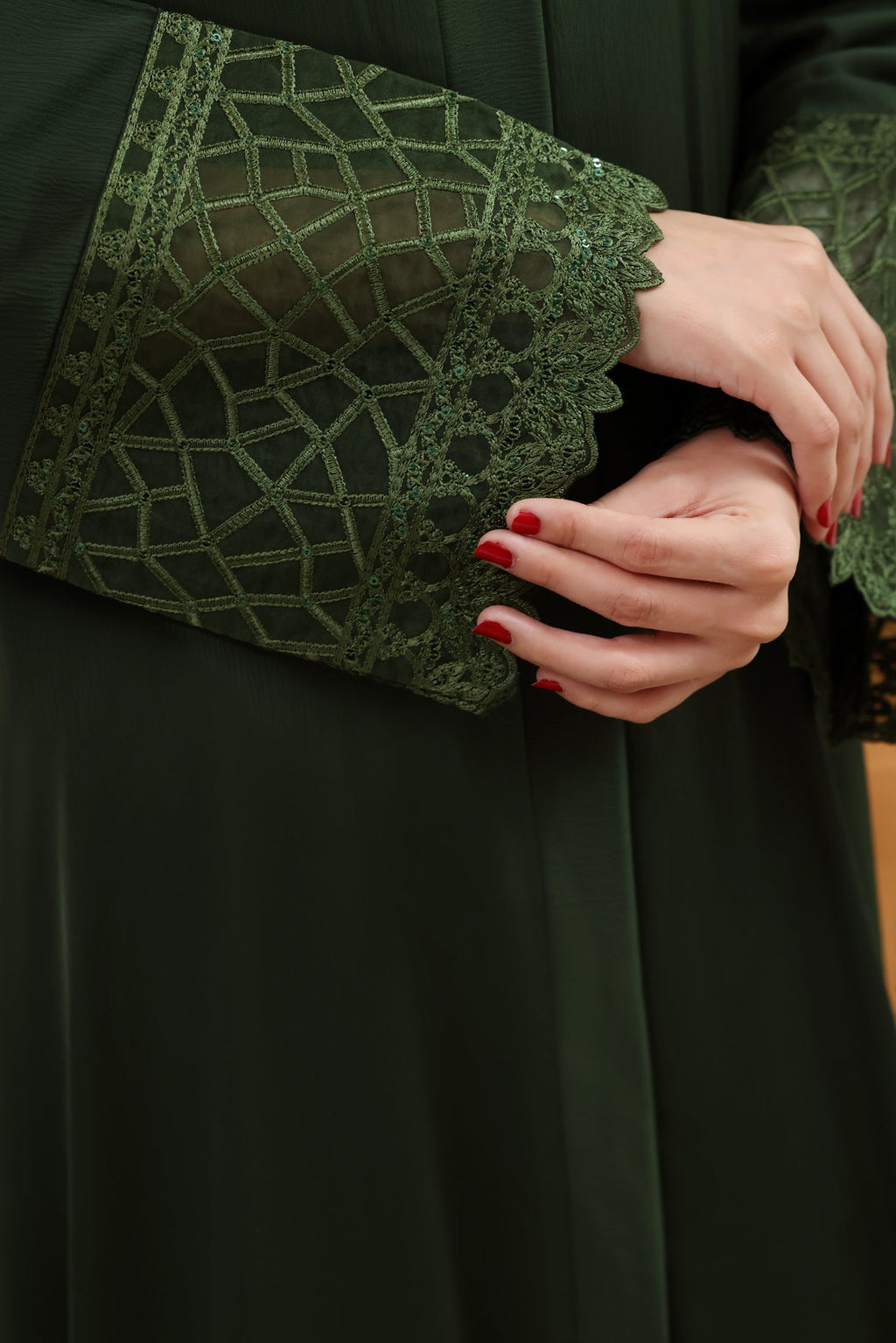 Safa Green Abaya by Al Deebaj, photo 3