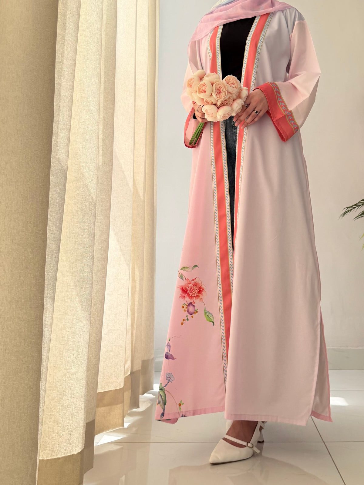 Floral Blush Abaya by Al Deebaj, photo 4