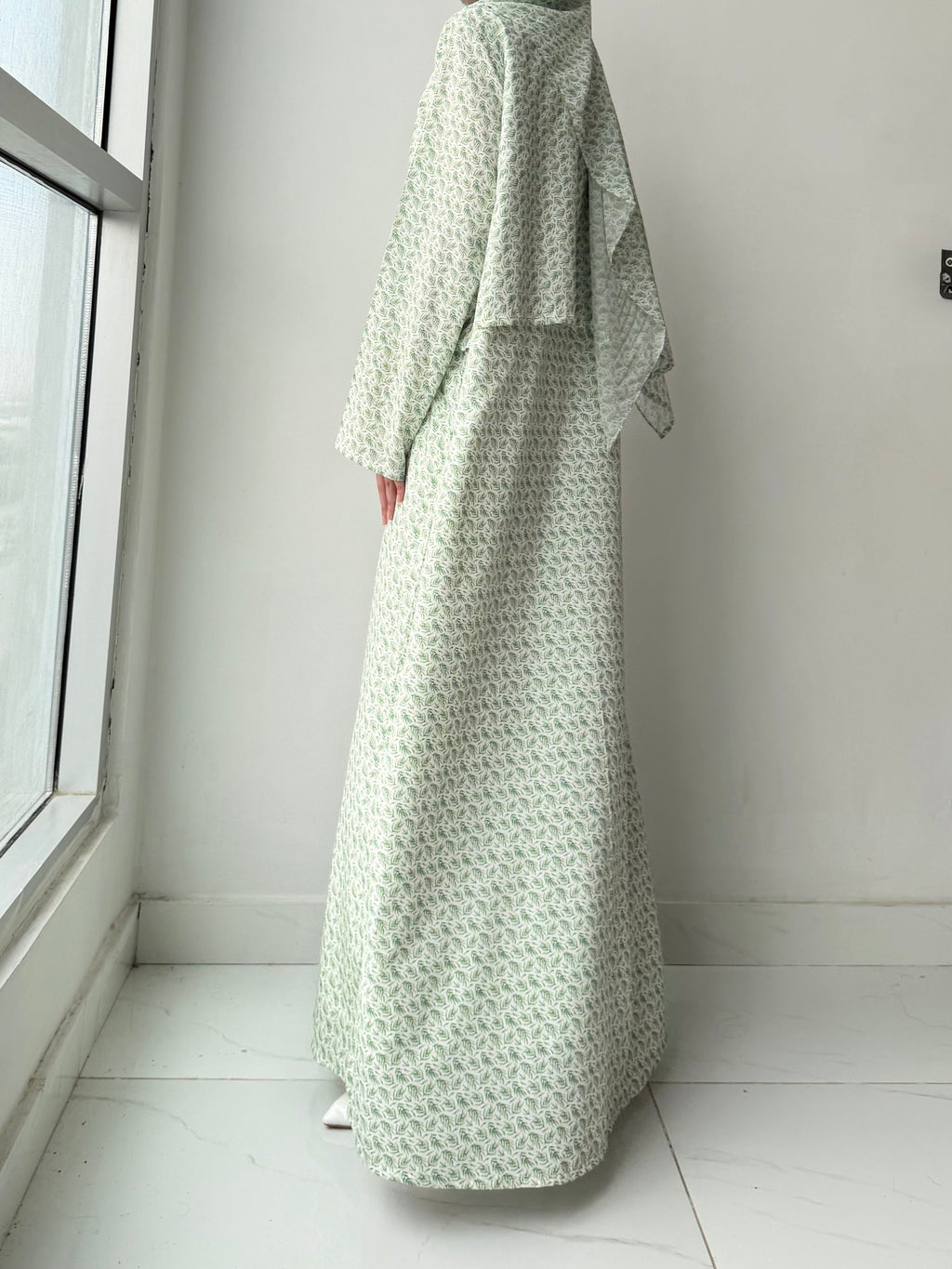 Evergreen Grace Abaya by Al Deebaj, photo 6