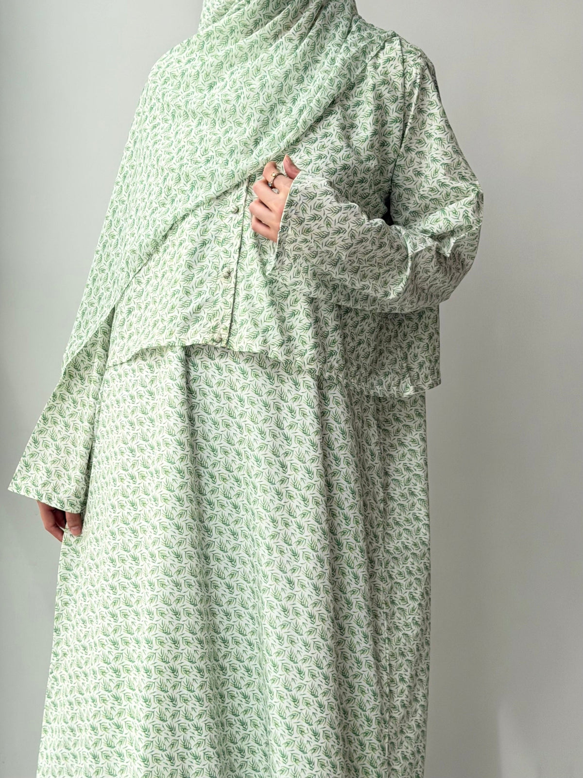 Evergreen Grace Abaya by Al Deebaj, photo 5