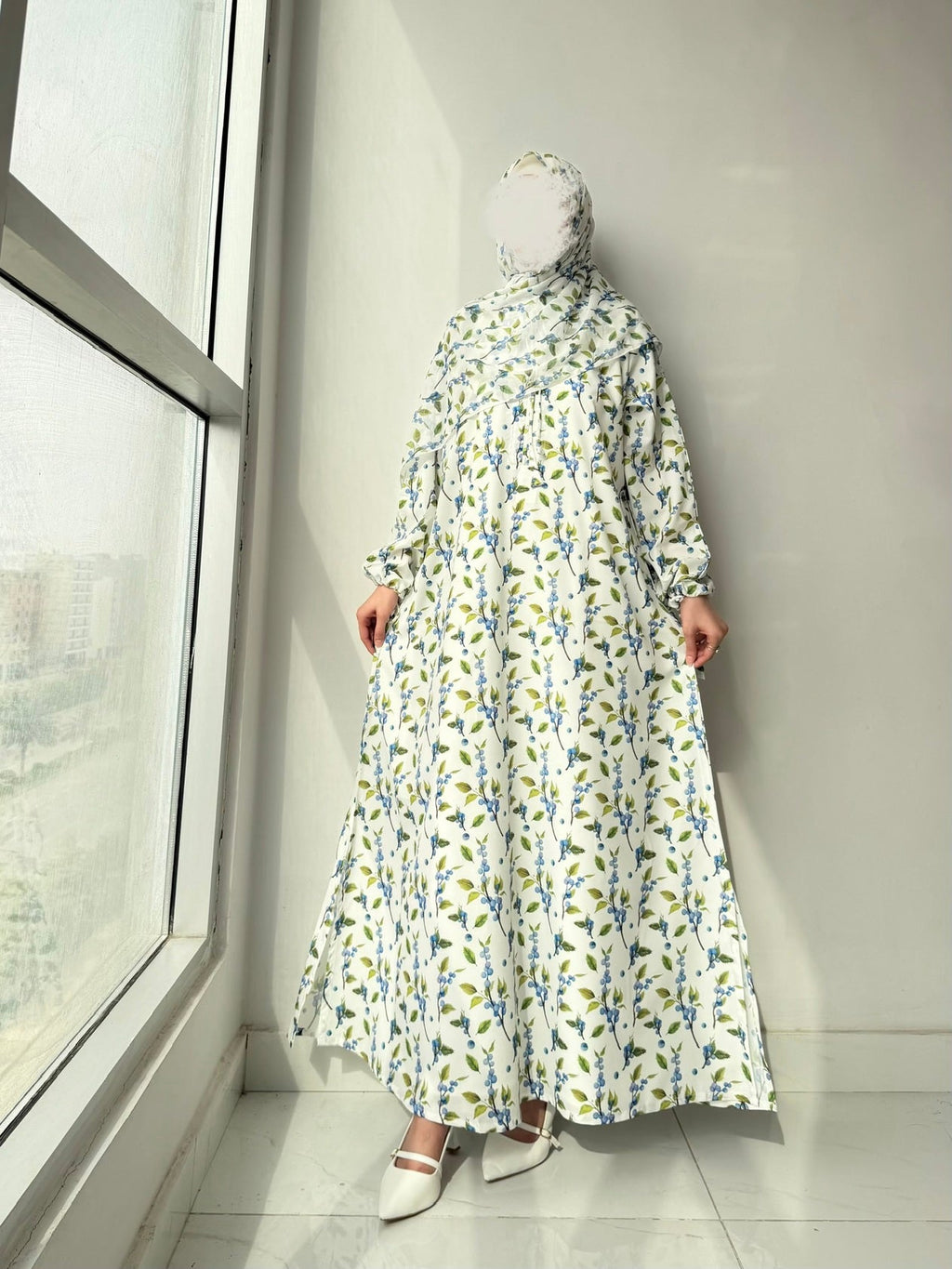 Berry Bloom Abaya by Al Deebaj, photo 5