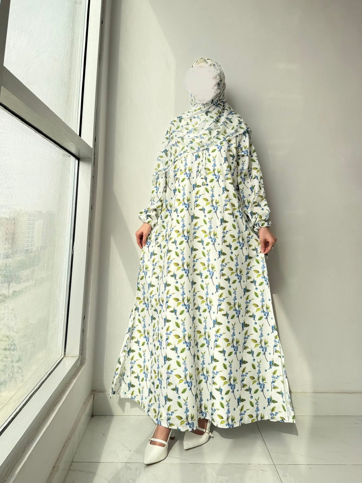 Berry Bloom Abaya by Al Deebaj, photo 5