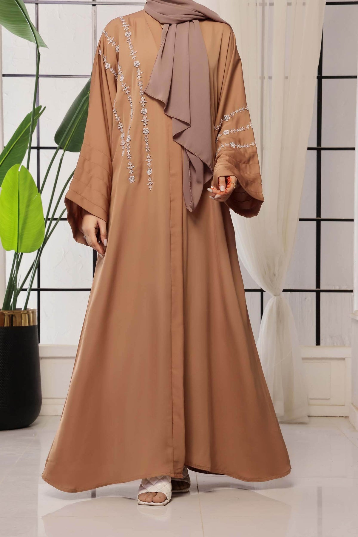 Sitara Abaya by Al Deebaj, photo 4