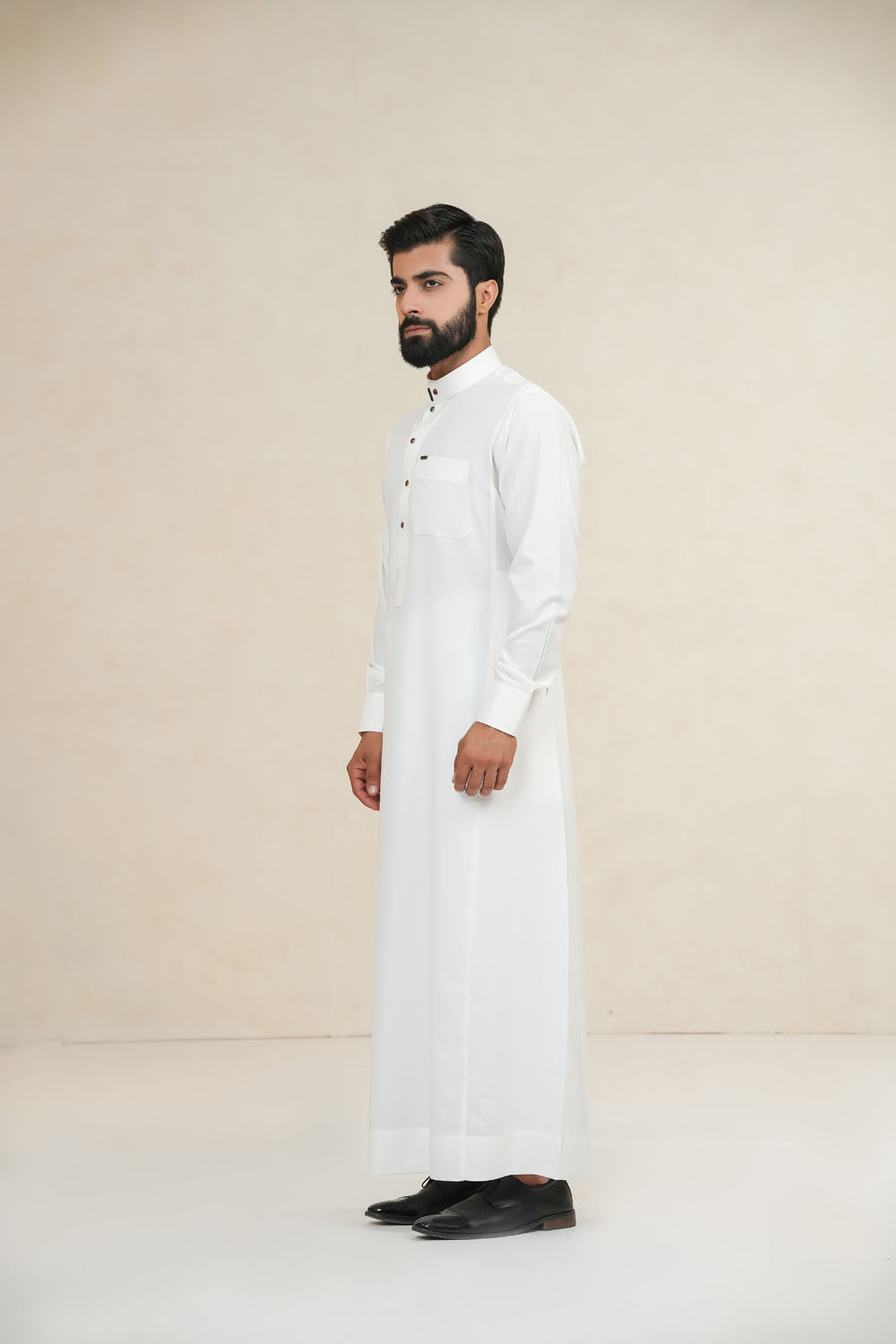 Off-White Saudi Jubbah by Al Deebaj, photo 2