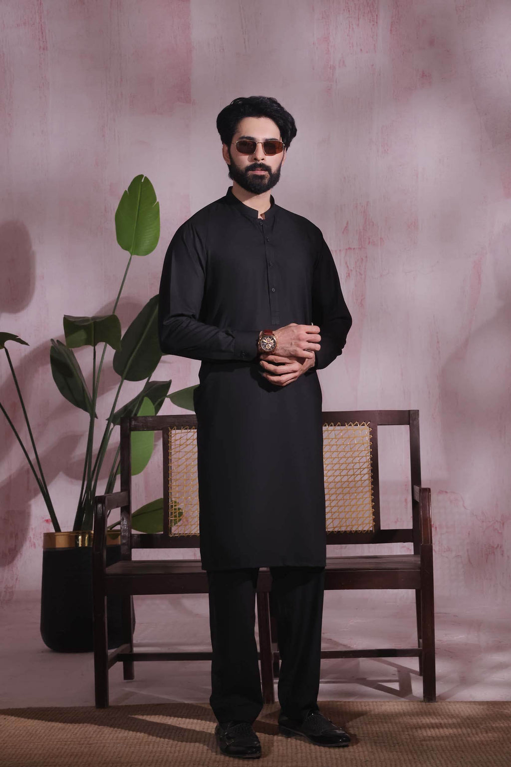 Black Self Kurta Pajama by Al Deebaj, photo 3