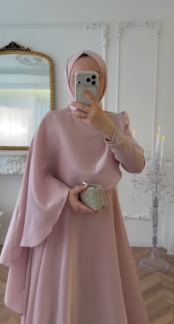 Blush Serenity Abaya by Leema, photo 3
