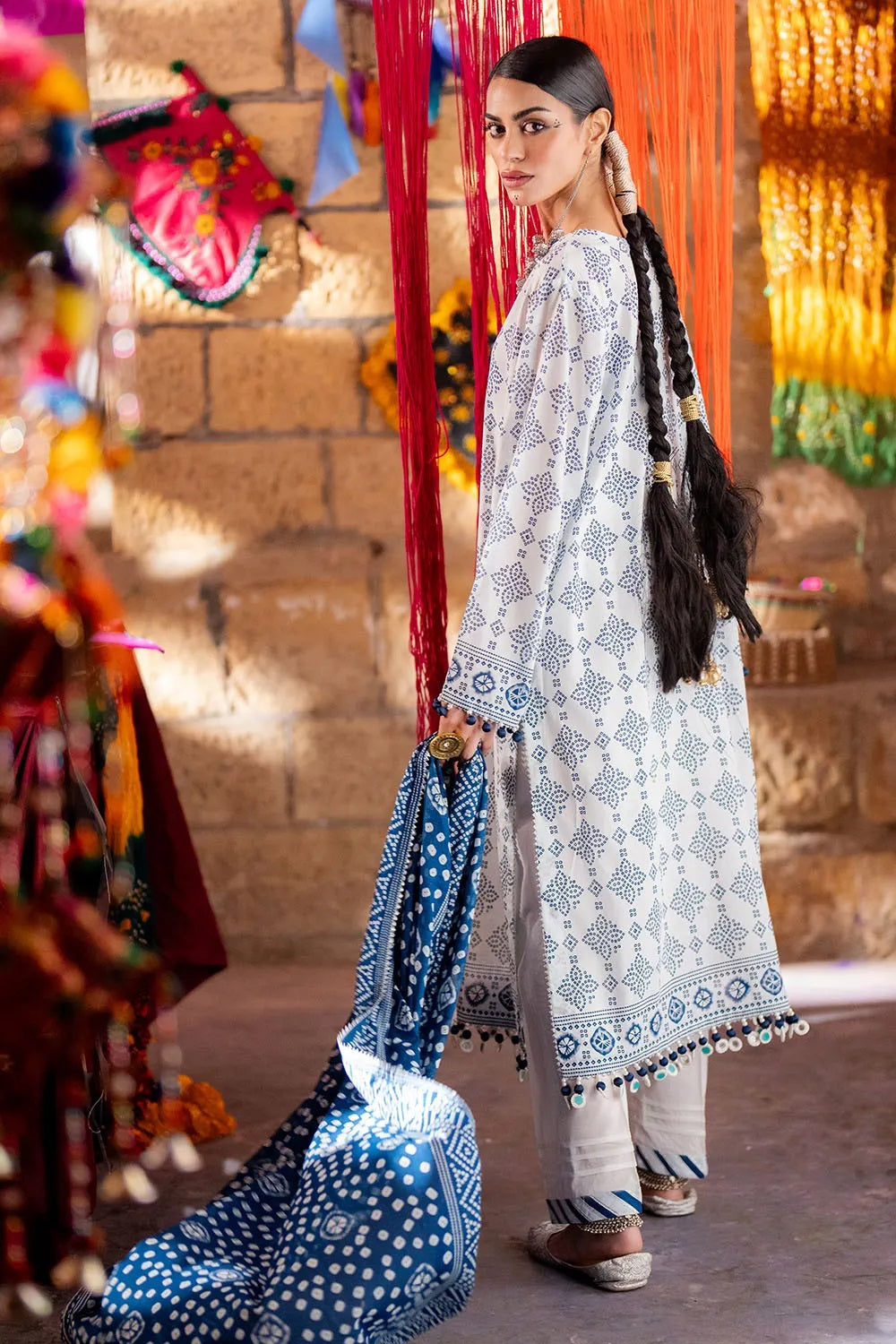 Gul Ahmed Lawn CL-42316B, photo 3