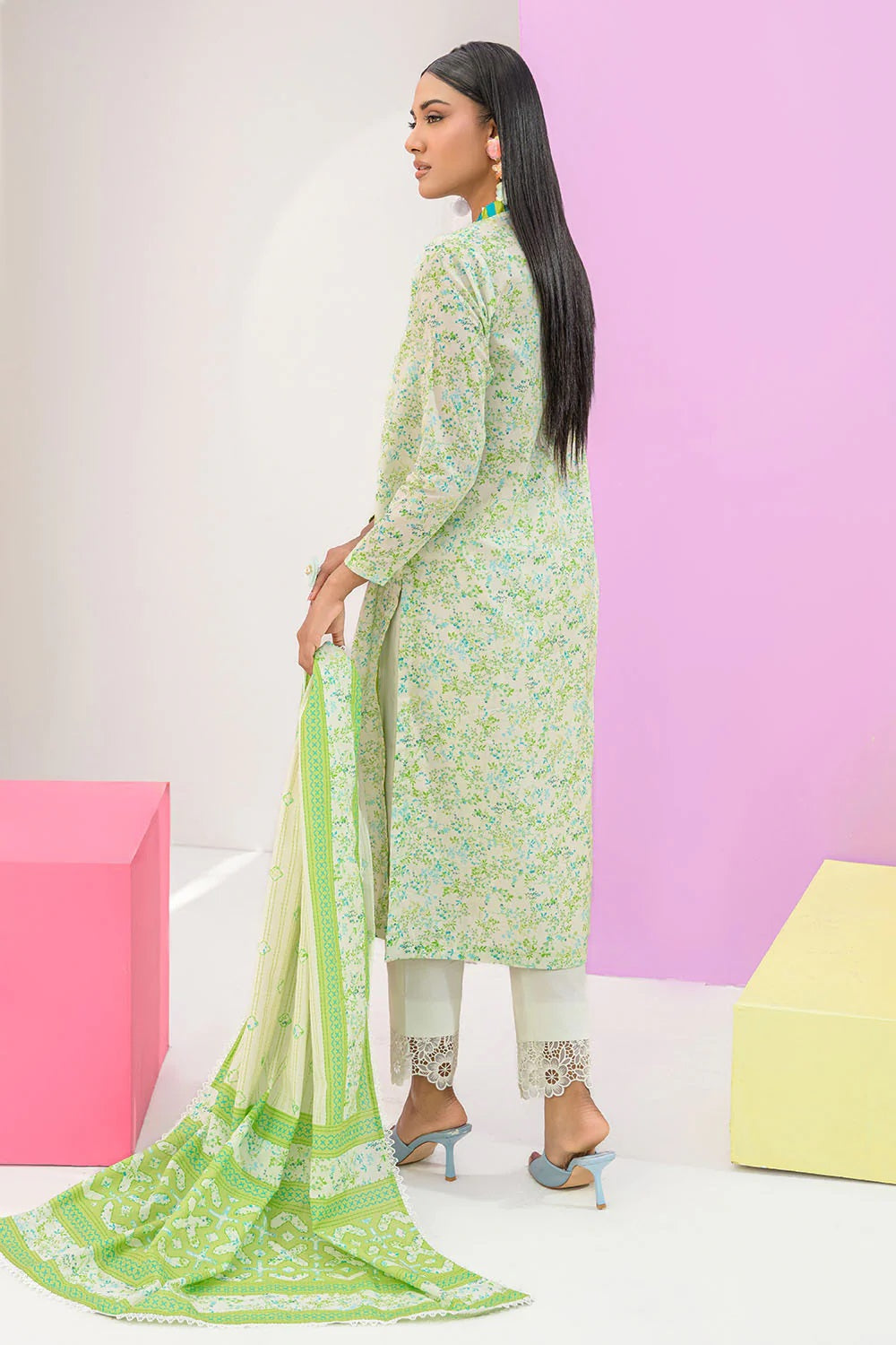 Gul Ahmed Lawn CL-62291B, photo 2