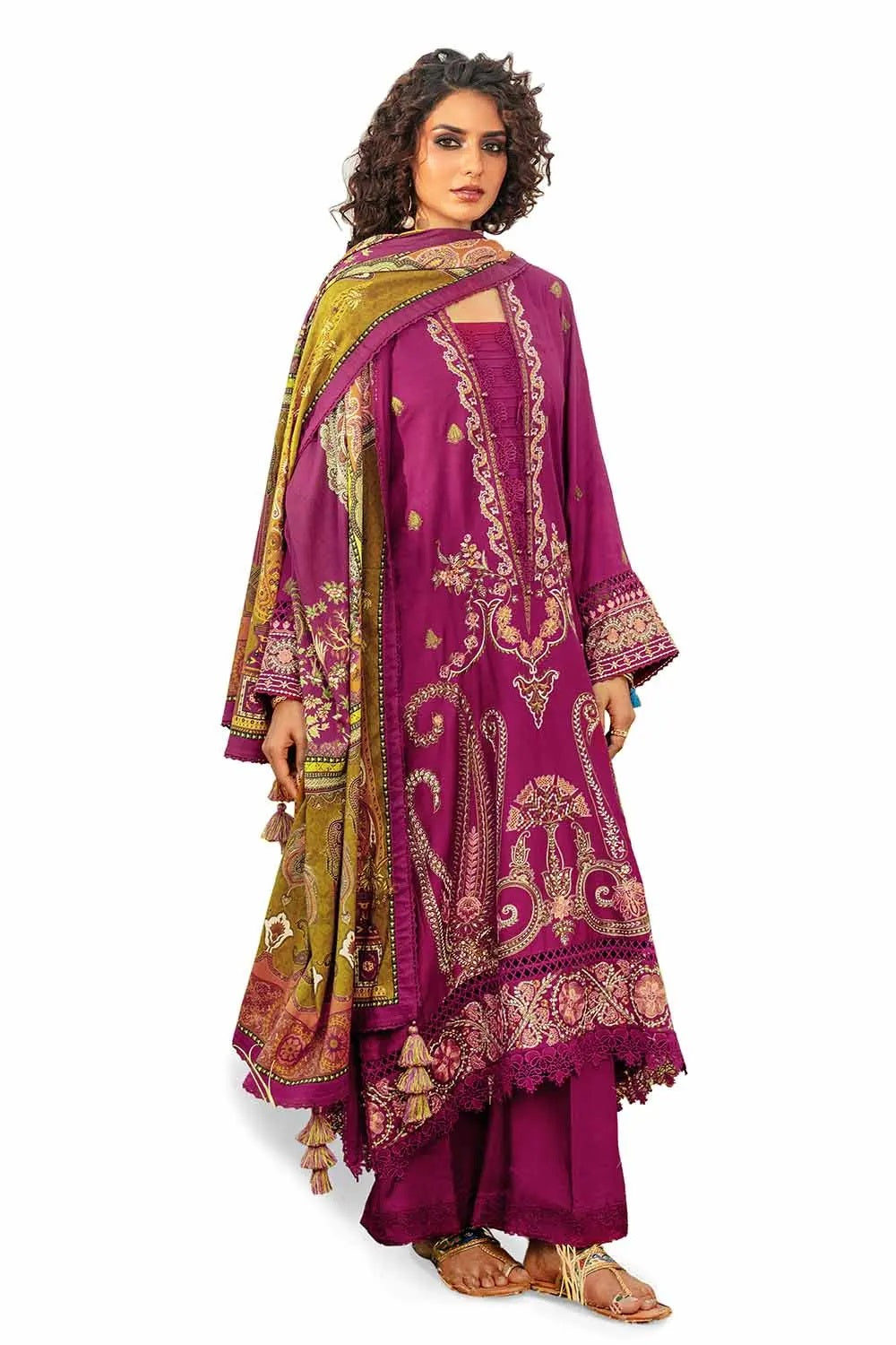 Gul Ahmed Cotail CV-32011 – Gul Ahmed 3-piece unstitched suit