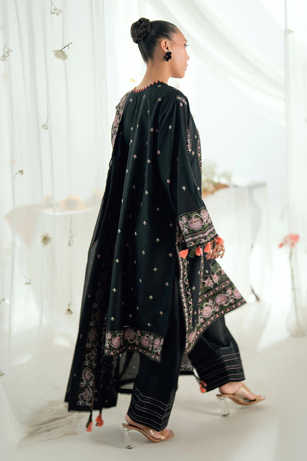 Gul Ahmed Lawn DN-62004, photo 2