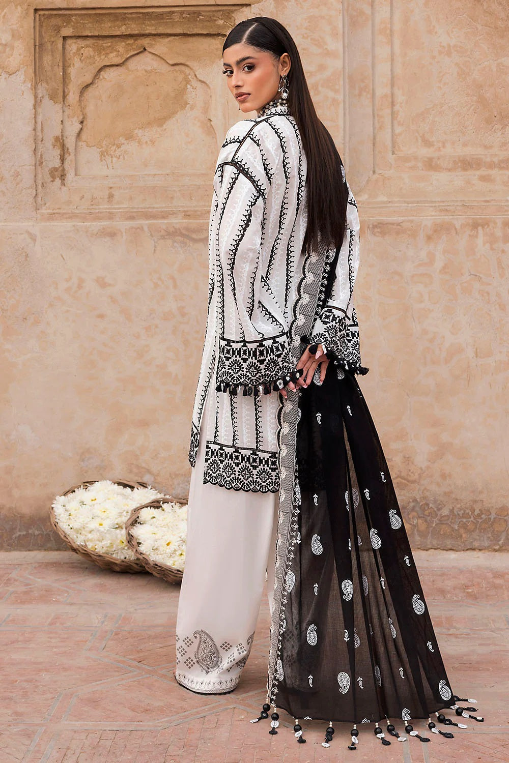 Gul Ahmed Lawn DN-62025, photo 2