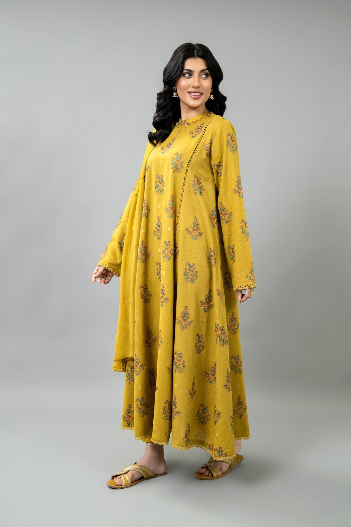 Embroidered Oliv Green Karandi Lawn 3-Piece Unstitched Suit by The Fabric Store, photo 3